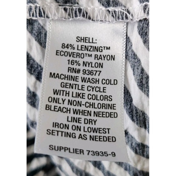 Liz Claiborne Women's 3/4 Sleeve Top Navy Blue/White Diagonal Stripe Size M - Picture 4 of 4